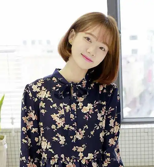 夏季女生空气刘海发型图片 绝对够小清新