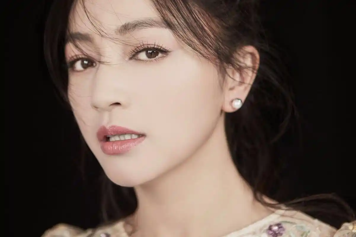 《风筝》剧组重聚 罗海琼和众主创集体吐槽柳云龙导演"套路"多