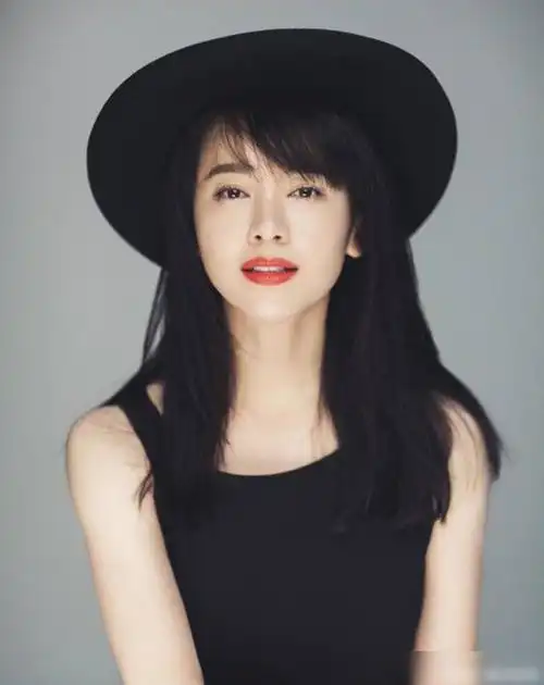 43岁左小青:从体操冠军到实力派演员花了20年,如今事业爱情丰收