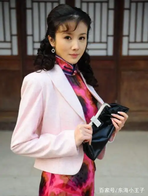 当初的孙菲菲真的很漂亮,每一部作品的剧照都很惹眼