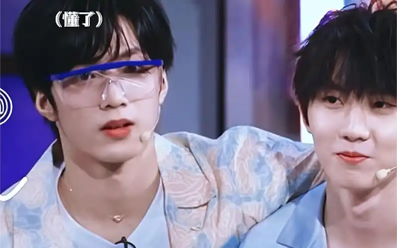 【马嘉祺/刘耀文】哥哥很宠,奈何弟弟是个小笨蛋哈哈哈哈