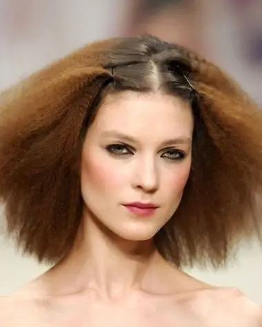 圆脸烫麦穗烫好看吗 圆脸适合的麦穗烫(2)