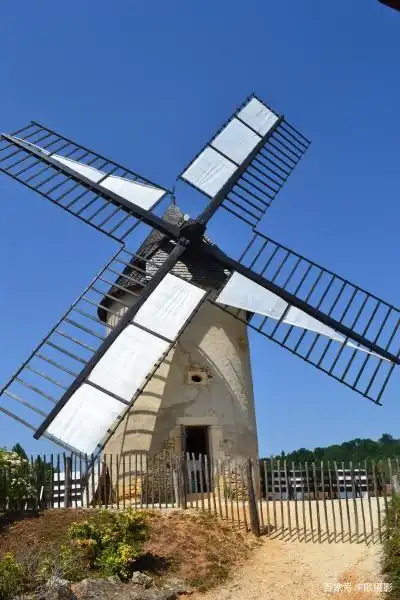 《荷兰风车》病尉迟-协助拍摄