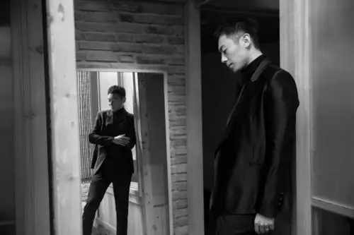 朱亚文曝生日写真 大发福利六切声线挑战日漫配音