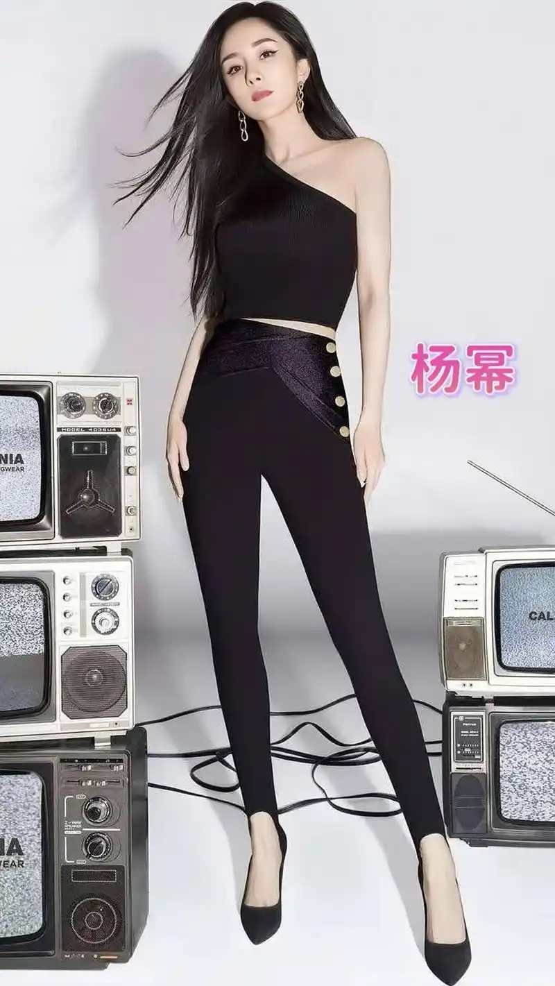 十二位中韩女明星穿紧身裤