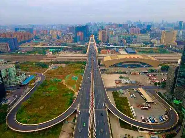 30个世界第一成都逆袭全球第一九环城市2300亿建起交通巨无霸