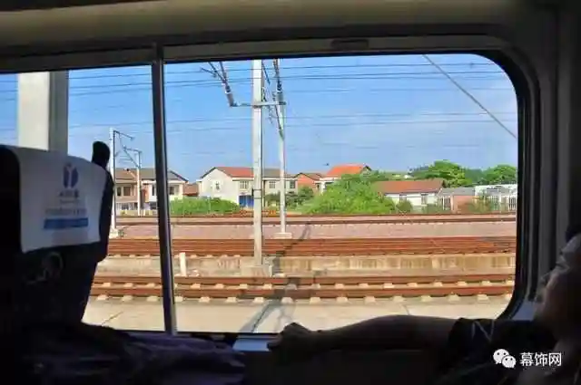 高铁车窗玻璃,居然有如此玄机