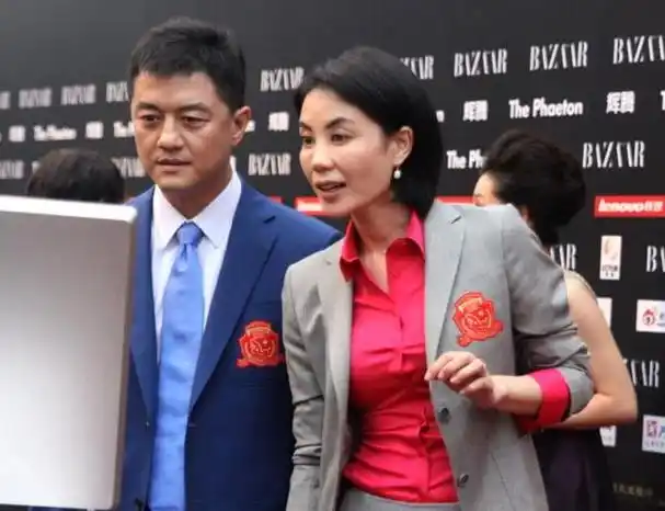 李亚鹏和王菲离婚时,王菲说:不是我铁石心肠,只是你的磁场和我