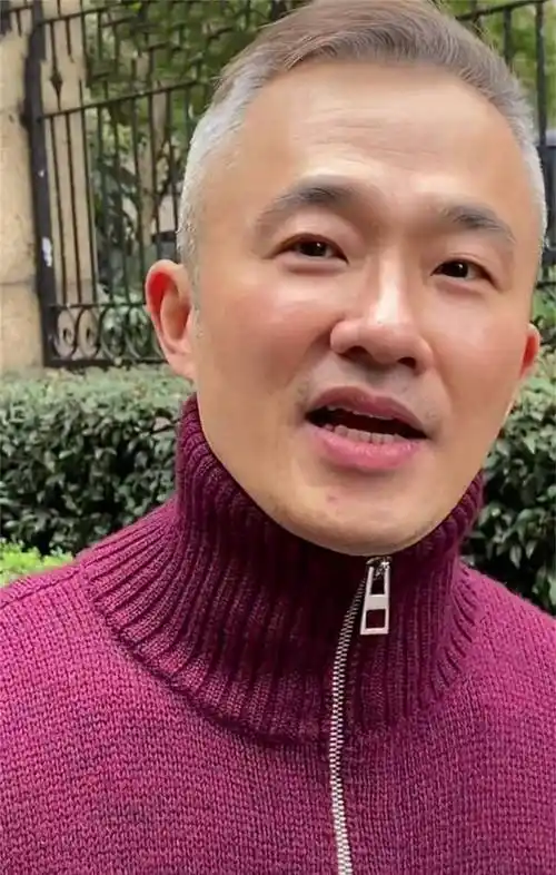 曝主持人程雷因肝病离去,年仅51岁,本尊晒合影回应,近况被曝光_节目