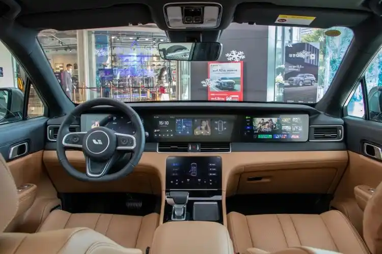 理想销量再夺冠大空间长续航无焦虑理想one直面特斯拉