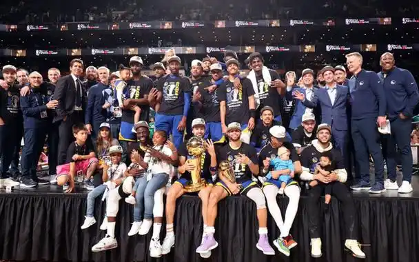 勇士夺冠!巴克利摊上事了,将食用一碗马粪,奥尼尔:上大碗!