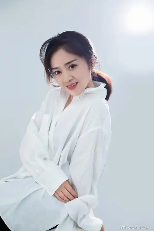 青年民族歌唱演员渠永梅首支原创单曲《毛眼眼》全网首发