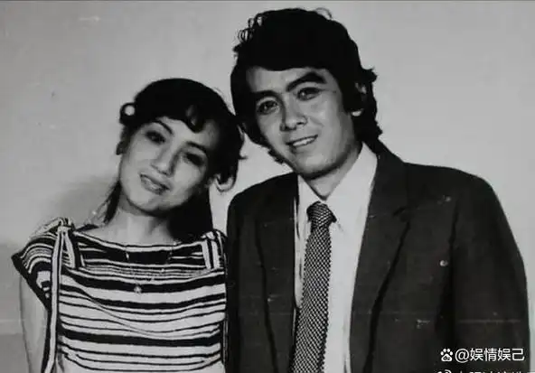 爱不一定要轰轰烈烈,甚至可以超越那一纸婚书,李建群和陈家林就是这样