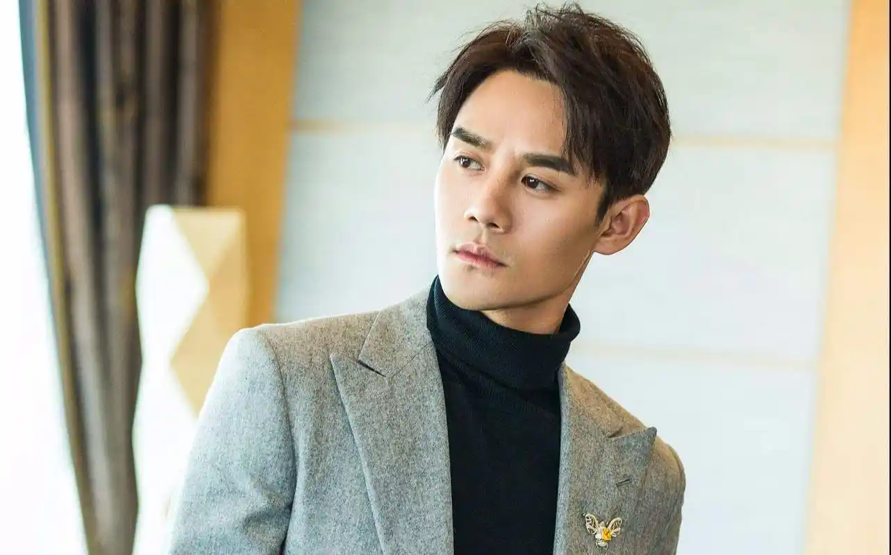 王凯携《大江大河》归来!致峥嵘岁月,谱奋斗乐章!