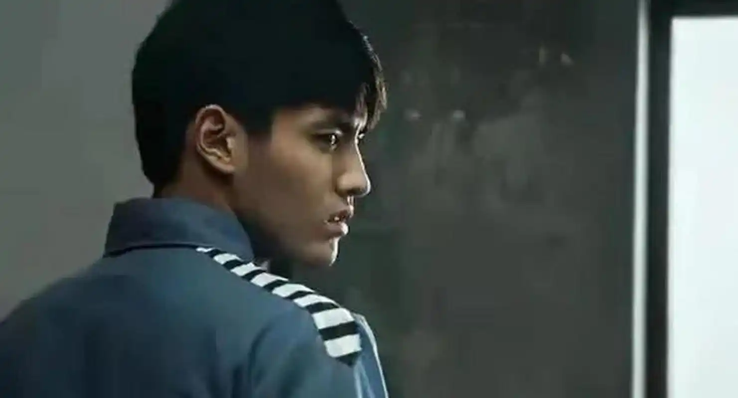 真的假的,吴亦凡竟然要在狱中出书了?写监狱风云和后宫生活.