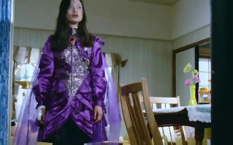 吸血鬼之吸血蝙蝠少女,雷欧奥特曼童年阴影系列!