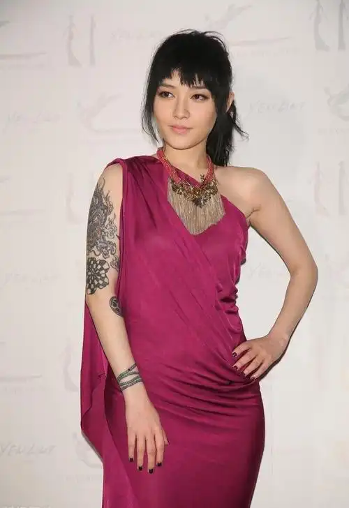 叛逆也是一种成长的方式,范晓萱:"我不太想被看见"