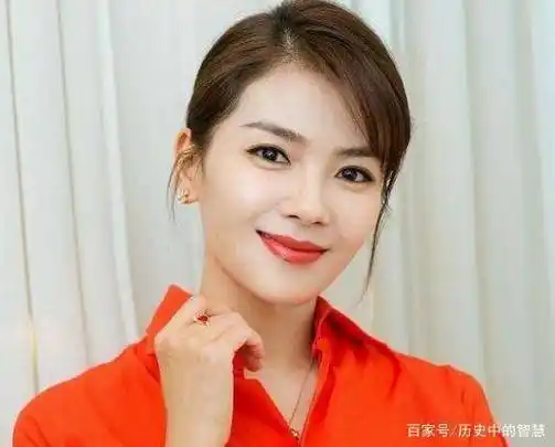 刘涛到底长啥样?看清她起床素颜照后,网友满脸沧桑太真实!