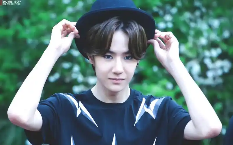 uniq王一博 嘤可爱