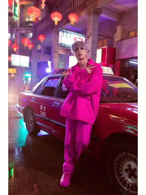 张艺兴新发专辑西layzhangveil