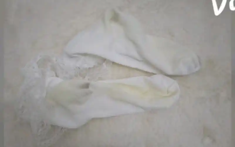 太臭了,臭袜子根本不敢拿进门,一股酸臭!谁顶得住呀