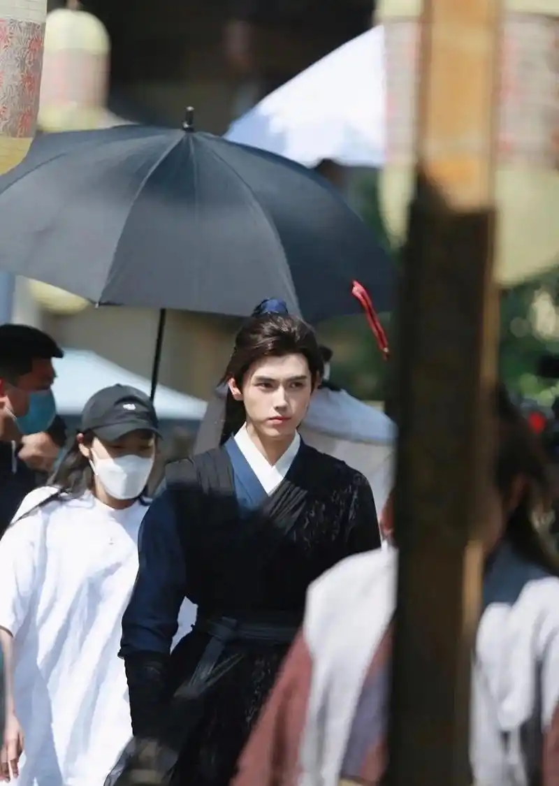 《皓衣行》陈飞宇最新路透,来看古装扮相