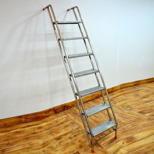 不锈钢家用登高户外直梯工业踏步梯带扶手室外家用梯