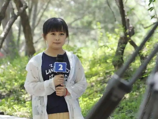 回顾朱洁身高不到1米3却被老公宠成小公主不敢生孩子成遗憾