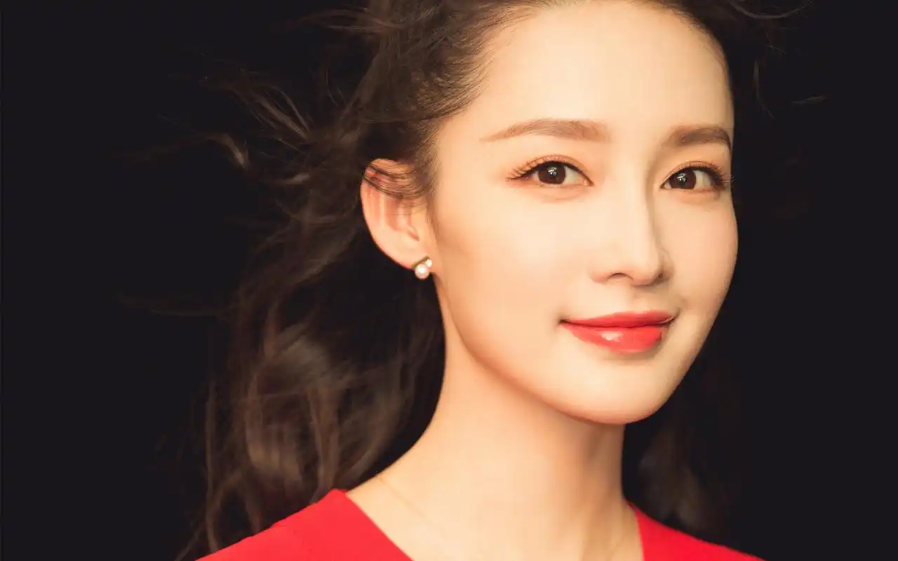 李沁靓丽性感写真高清桌面壁纸高清大图预览1920x1200_大陆明星下载_