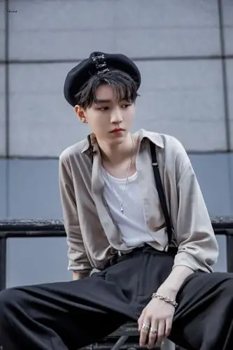 王俊凯背景图壁纸头像