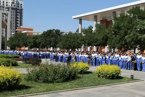 67银川二中包揽2016宁夏高考文理状元景博毕业生取得文科前两名