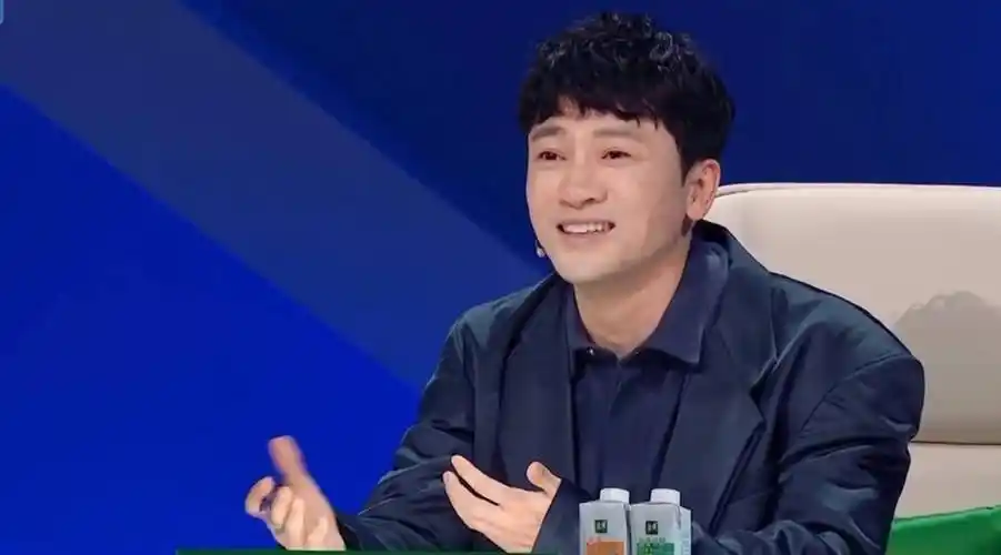 黄霄云首次回应拉踩毛不易事件,承认说过不妥的话,一度哽咽落泪_误会