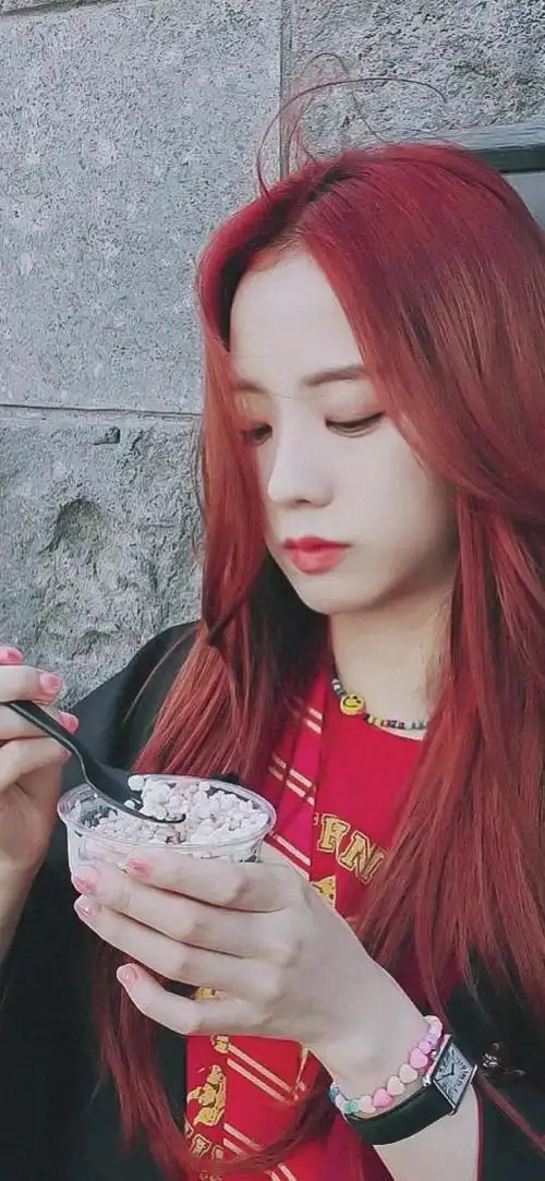 jisoo金智秀壁纸喜欢你不是一时冲动