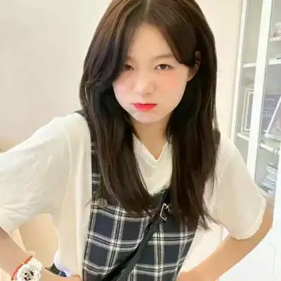 清新自然漂亮美女头像图片60张_女生头像_头像屋