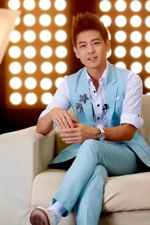 逆生长的林志颖大病初愈后复出捞金能否撑起不老男神