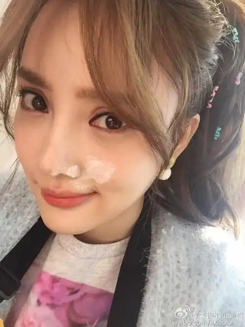 祝越来越美的李小璐生日快乐!2分钟读懂明星最美妆容