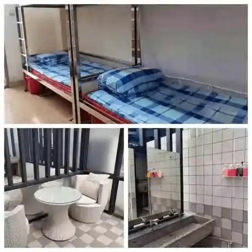 梓元岗中学学校每个宿舍都配备完善的生活设施,如独立卫生间,空调