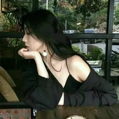 高冷霸气的女生头像