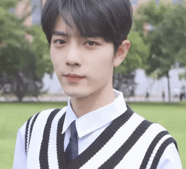 肖战挥手动图 - 高清图片,堆糖,美图壁纸兴趣社区