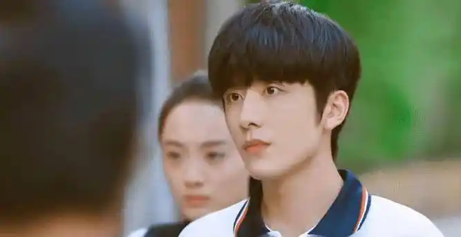 原创以家人之名刚开播张新成首部悬疑剧来袭看到主演收视率稳了