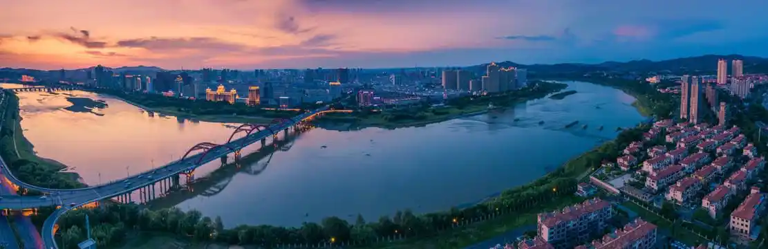 航拍松花江全景