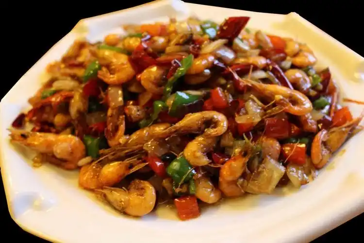 爆炒小河虾的做法