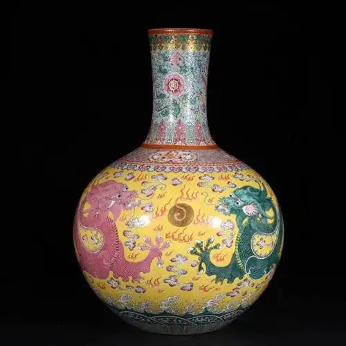 清乾隆官窑器四件