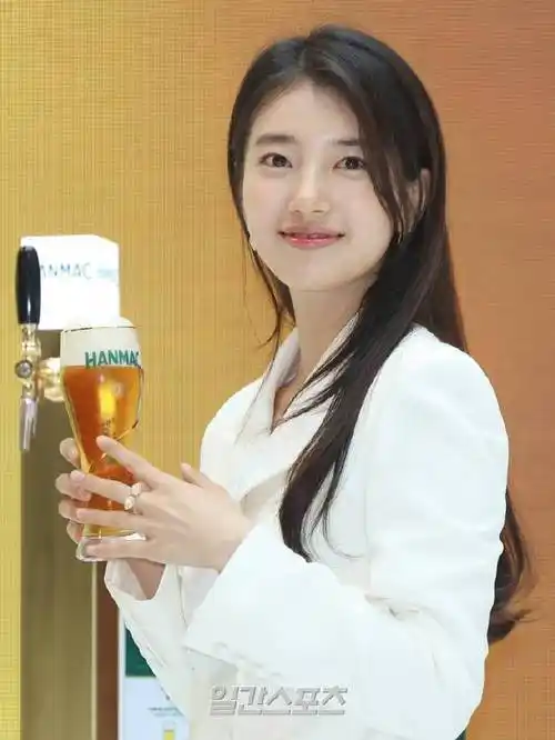 代言人#  240403 hanmac快闪店新闻图 part2    清纯小兔@missasuzy