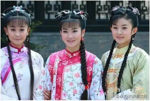 还珠格格3演员表小燕子