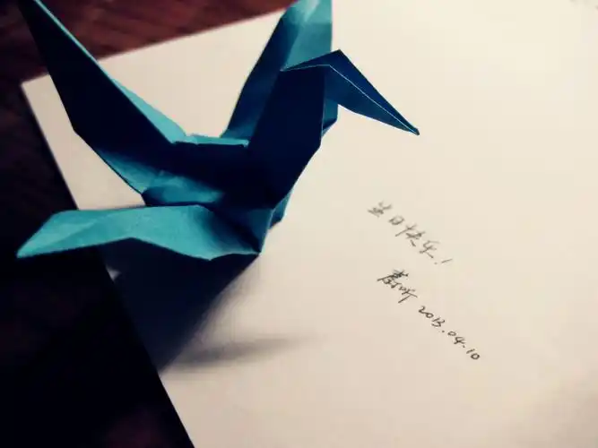 美丽的千纸鹤图片饰品折纸千纸鹤纸鹤