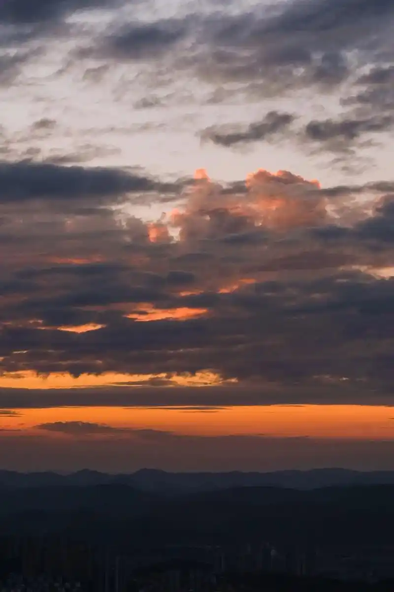 苏仙岭真的好适合傍晚去看落日黄昏.#创作灵感 #落日晚霞图片 - 抖音