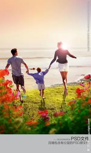 海边 一家三口图片
