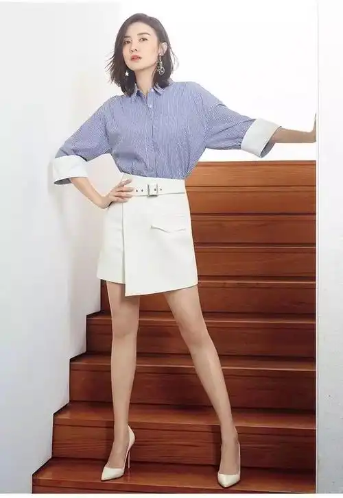 看一看宋佳的日常私服,365天穿衣不重样!