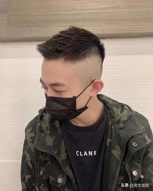 小知识:2023男士最新发型造型图片(剪完潮流又帅气的发型)-乍过网